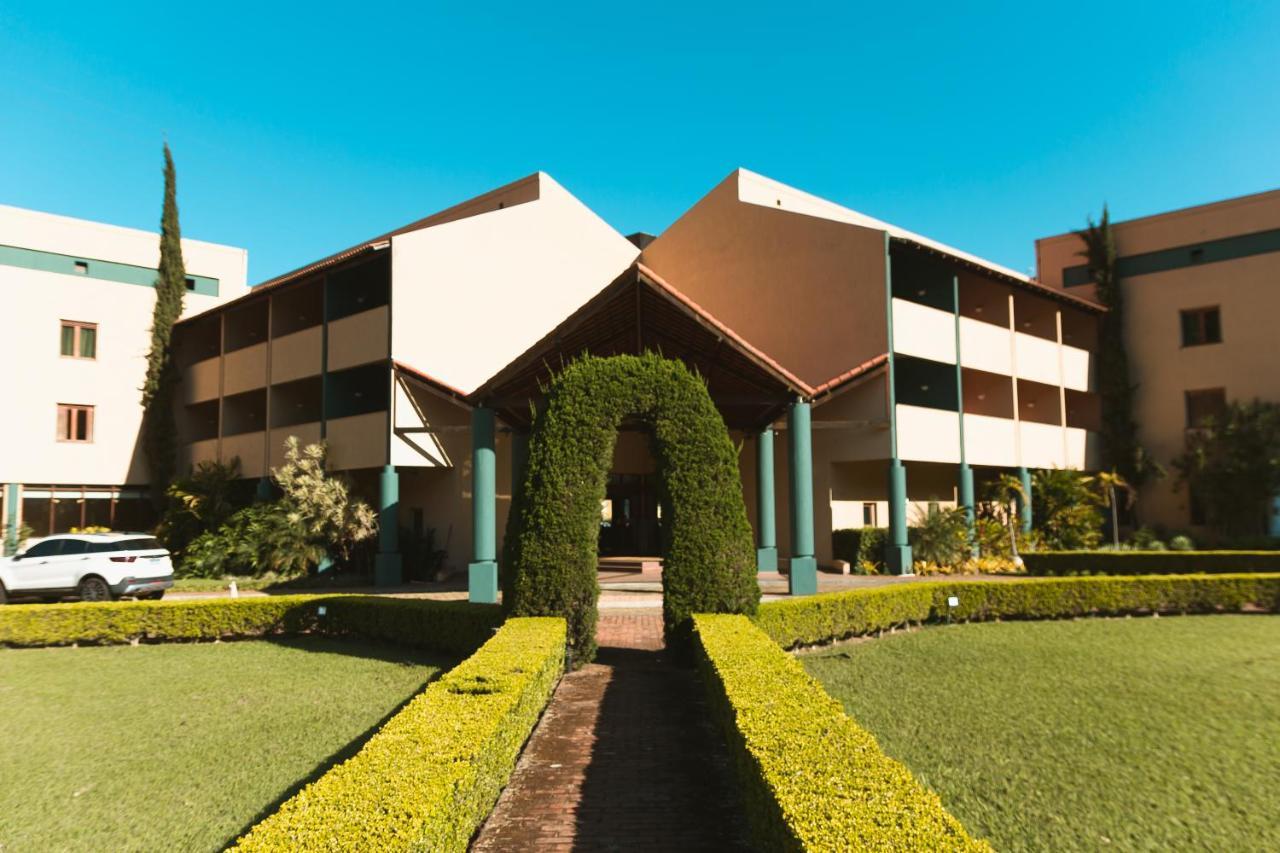 Villa Itaipava Resort & Conventions ภายนอก รูปภาพ